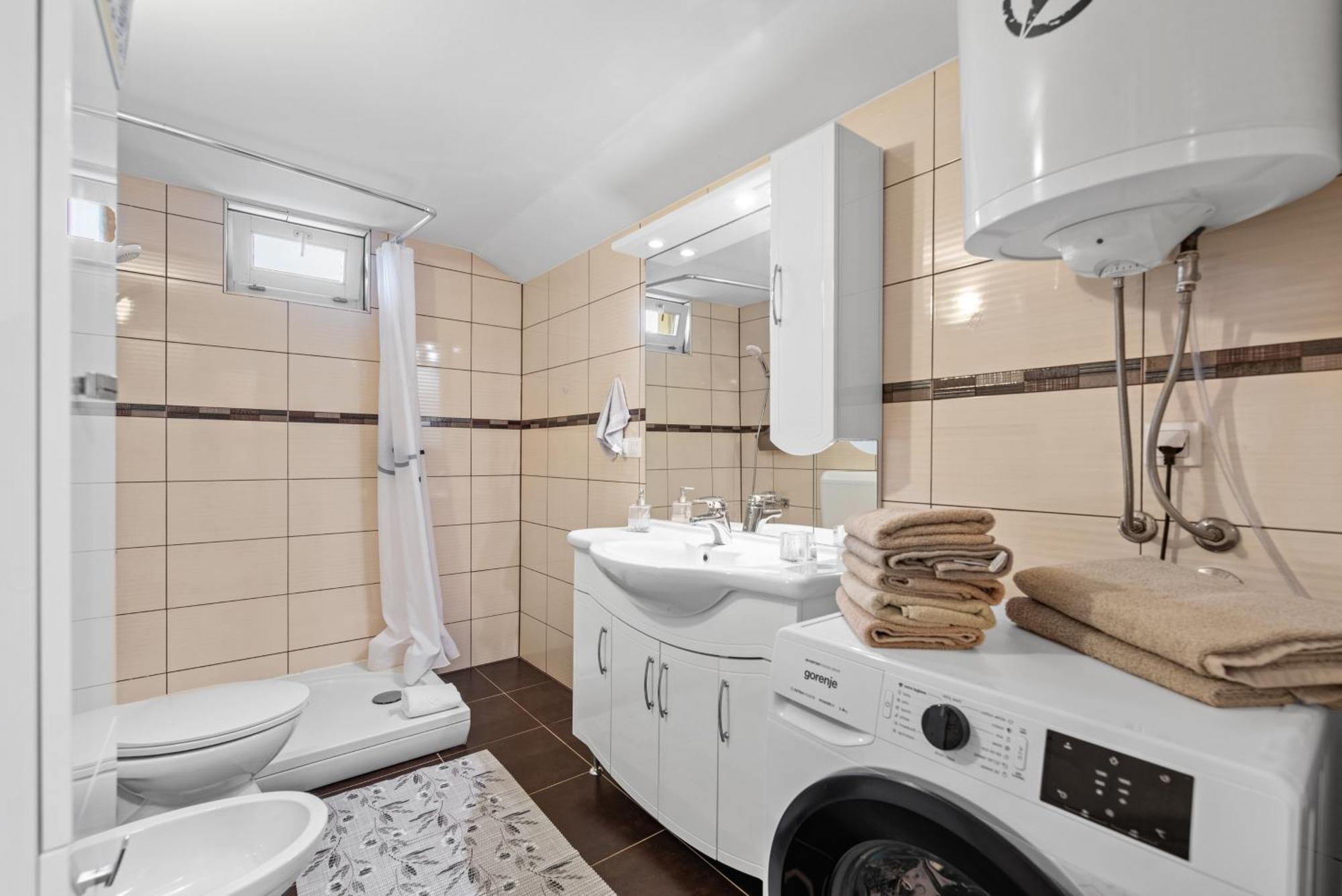 Alba Sanja I Teran Apartman Funtana Kültér fotó