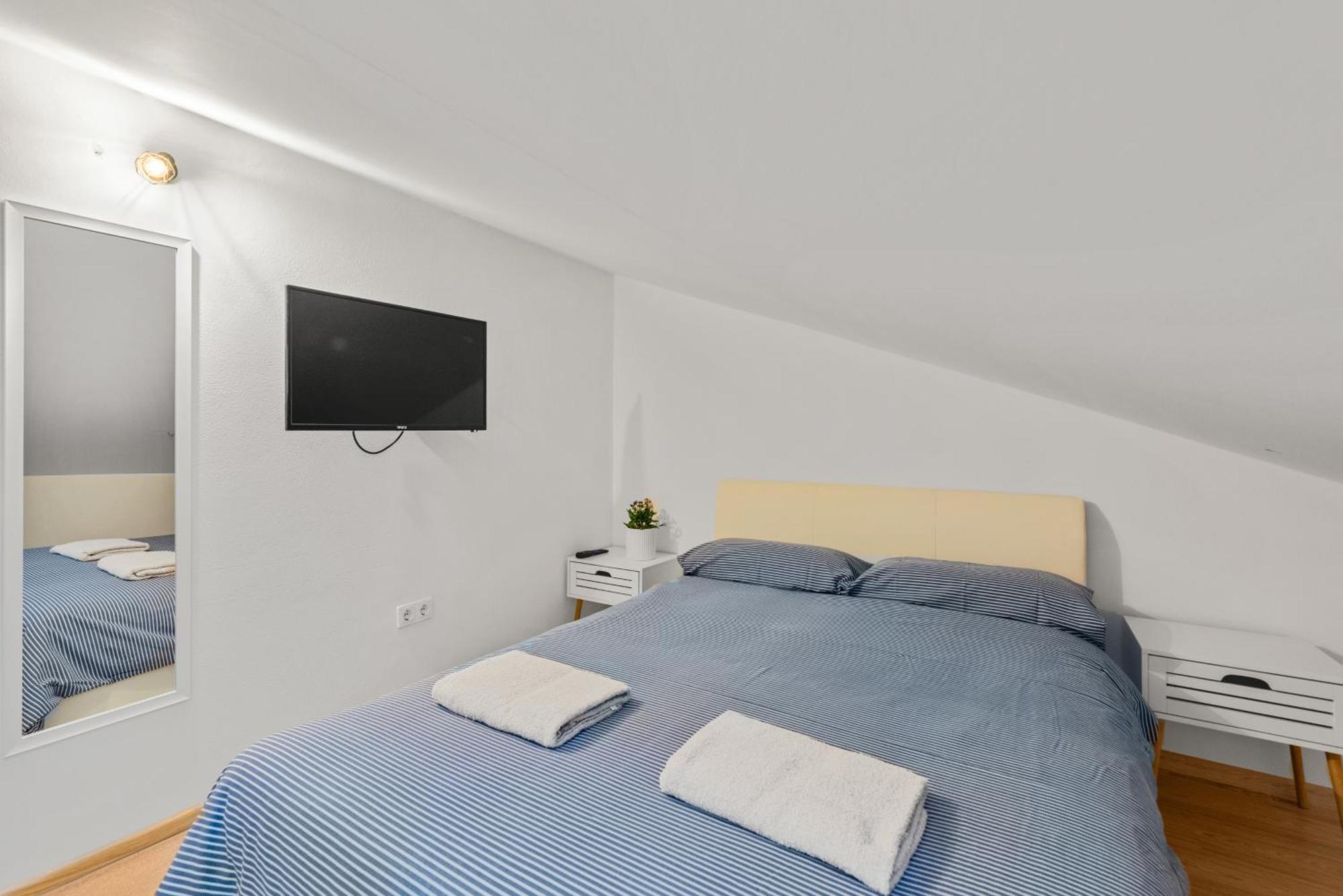 Alba Sanja I Teran Apartman Funtana Kültér fotó